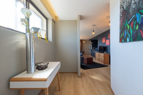 Appartement d'architecte 'Atypique'  type T3 avec Jardin Partagé à Epinal