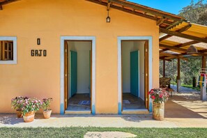 Exterior detail - Casas do Gajo (Natividade da Serra)