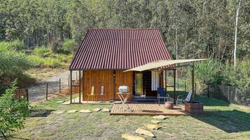 Cabin | Exterior