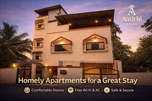 Property entrance - Aatithi Stay  (Panvel)