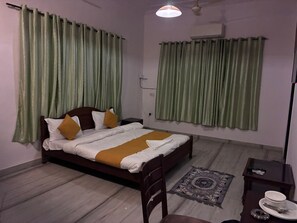 Deluxe-huone, useita makuuhuoneita, tupakointi sallittu