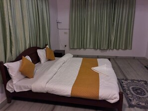 Deluxe-huone, useita makuuhuoneita, tupakointi sallittu