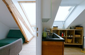 Interior - Studio BRUME  In the heart of PORTBAILAccess to the swimming pool (Port-Bail-sur-Mer)