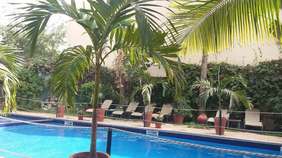 Fana Hotel