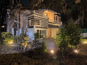 Exterior - Ardor Homestay – A peaceful, relaxing stay in a quiet neighborhood (Jabalpur)