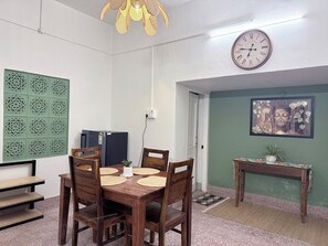 Dining - Ardor Homestay – A peaceful, relaxing stay in a quiet neighborhood (Jabalpur)