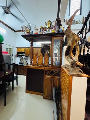 Leilighet, balkong, hageutsikt | Delt kjøkken