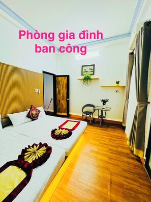 Family Room, Balcony, Garden View | Free WiFi - DAI NOI SAPHIA HOMESTAY (HUE)