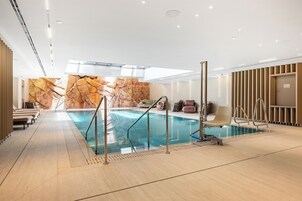 Una piscina techada