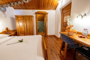 In-room safe, free WiFi, bed sheets, wheelchair access
