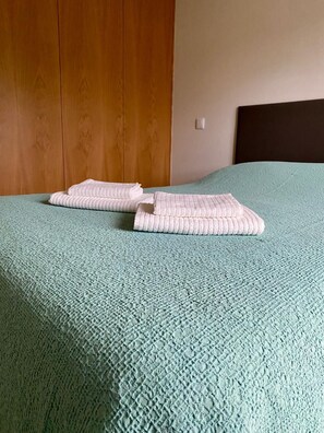 3 bedrooms, bed sheets - Casa do Mosteiro (Cabeceiras de Basto)