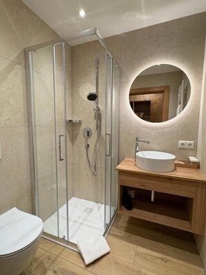 Bathroom - Gasthof Sprenger (Sillian)