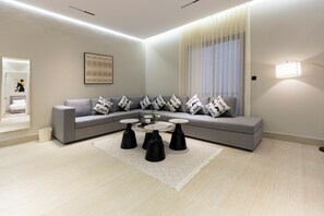Apartment (2 Bedrooms) | Interior - Elegant Medina Stay Perfect for Families (Madinah)