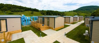 瓦瑪54家庭度假村與水療中心  