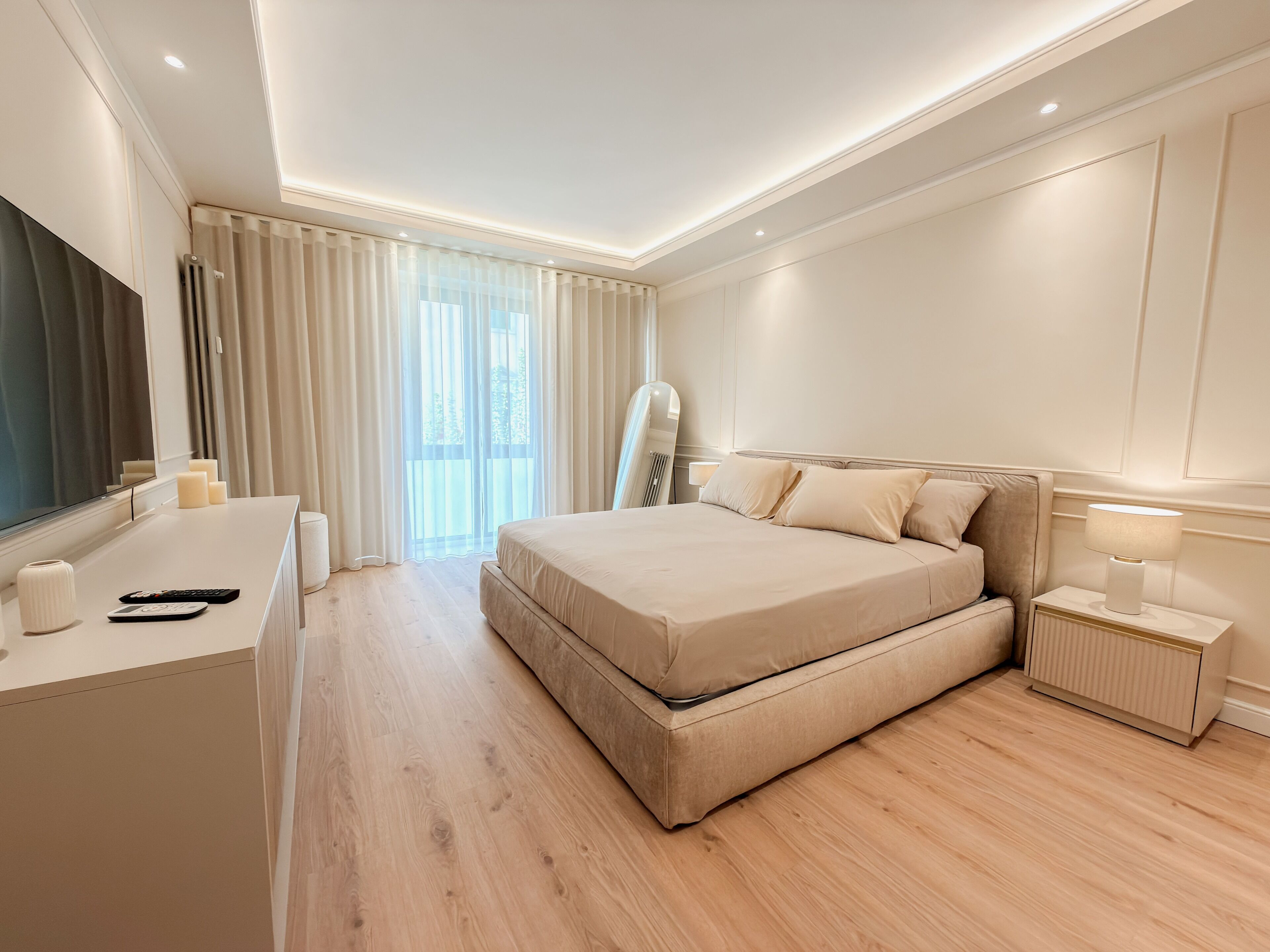 1 dormitorio, tabla de planchar con plancha, cuna de viaje y wifi gratis