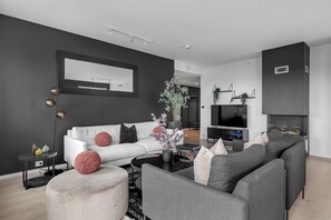 Leilighet – premium, delvis havutsikt | Oppholdsområde
