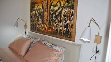 1 bedroom, free WiFi, bed sheets
