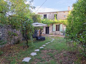 Exterior - Charming village house - 3 bedrooms (Claret)