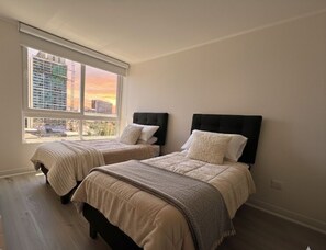 Standard Apartment, 2 Bedrooms | Iron/ironing board, free WiFi - Ñuñoa - Edificio New Egaña by Domus (Santiago)