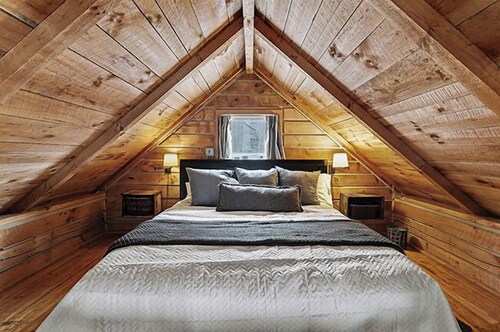 The Acorn Cabin | Firepit | Nature | Pet-Friendly