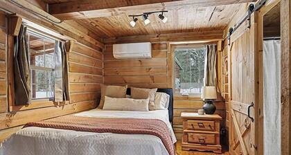The Pine Cabin | Firepit | Nature | Pet-Friendly