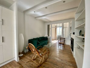 Living area - Apartment & studio hypercentre terrace Parking (Biarritz)