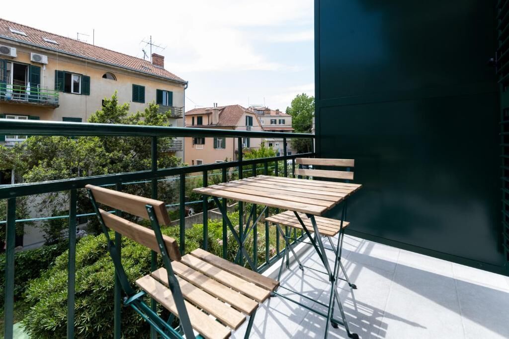 Habitació clàssica | Servei de restauració a l'aire lliure