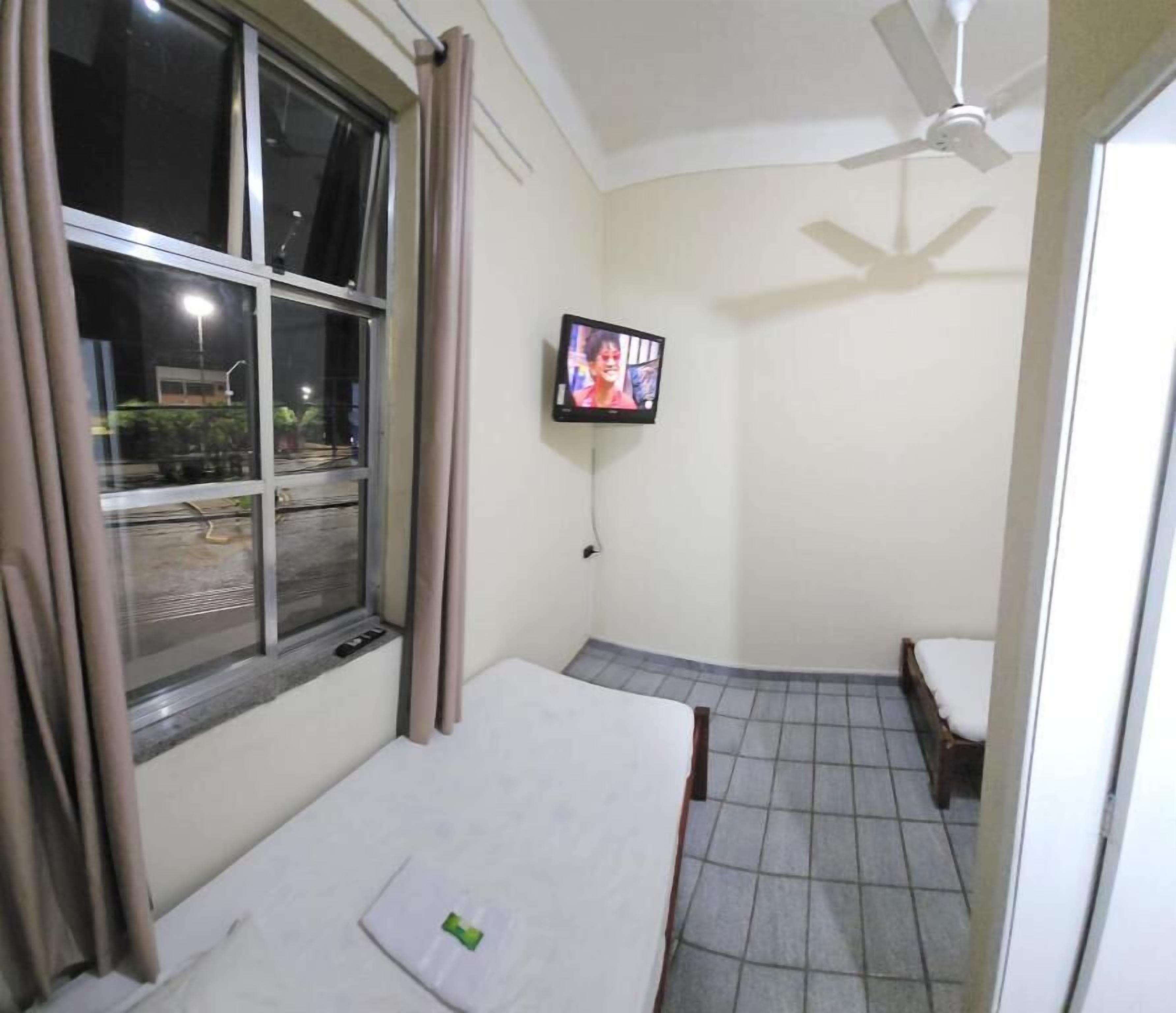 Habitación económica con 2 camas individuales, vista a la ciudad