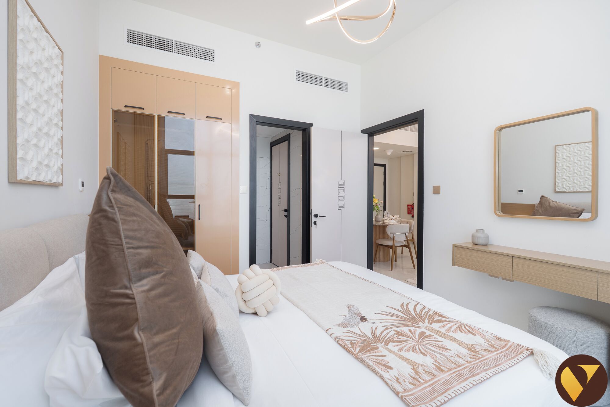 Luksushuoneisto, parveke, kaupunkinäköala