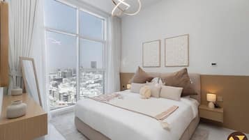 Luxury Apartment, Balcony, City View