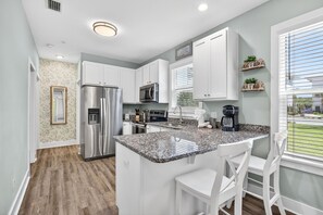 Condo, Resort View | Private kitchen | Full-size fridge, microwave, oven, stovetop - 30A - Hidden Lakes Condo Rentals (Santa Rosa Beach)