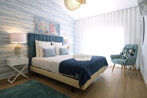 3 chambres, fer et planche à repasser, Wi-Fi, literie fournie