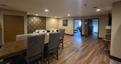 Big space on Deadwood`s Main Street!