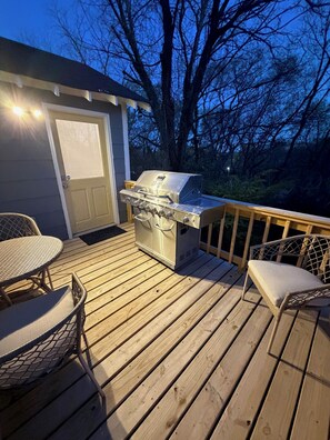 Property grounds - Charming 2-bedroom Bungalow in Florence (Florence)