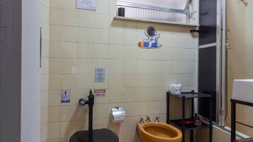 Casa, para fumantes | 2 quartos