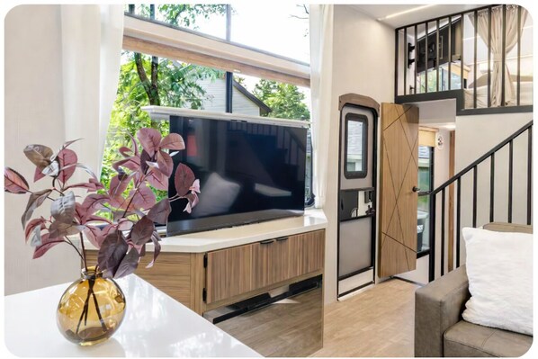 Room, Multiple Beds, Non Smoking, Private Bathroom | Interior - The Grand Legacy Lodge (Big Lake)