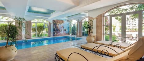 Indoor pool, outdoor pool