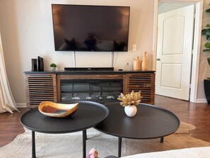 Interior - Cozy and Inviting  2-bedroom apartment minutes away from downtown. (Boone)