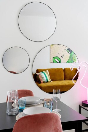 Dining - Funky City Apartment By Lapland Host (Rovaniemi)