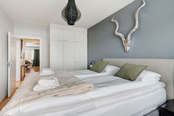 2 bedrooms, WiFi, bed sheets