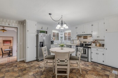 Cozy Ranch Retreat w Patio & Bonus Space!