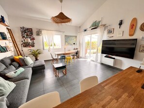 Living area - House 5 minutes from the beach (Pérols)