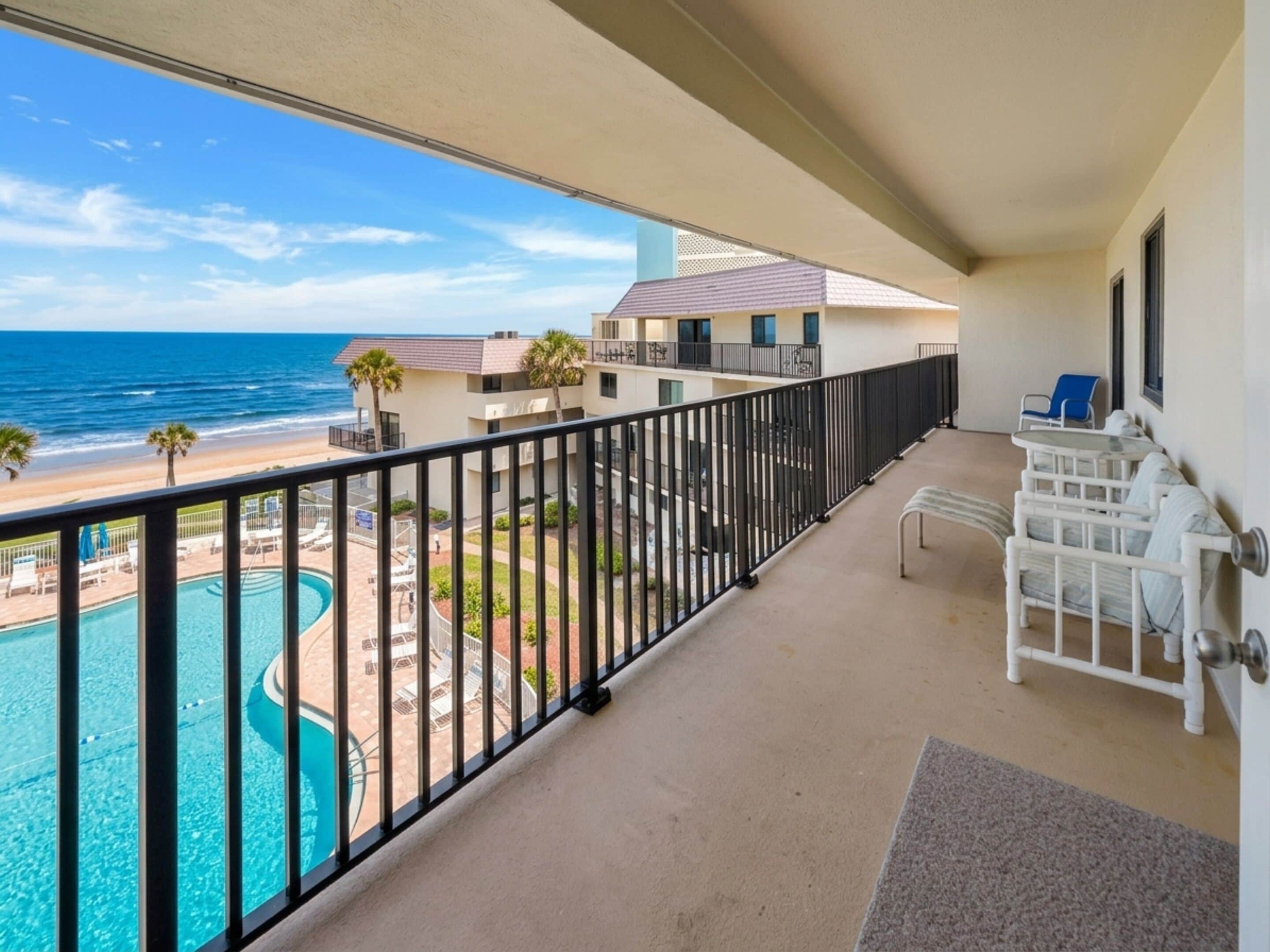 Condo (2 Bedrooms) | Façade de l’hébergement 