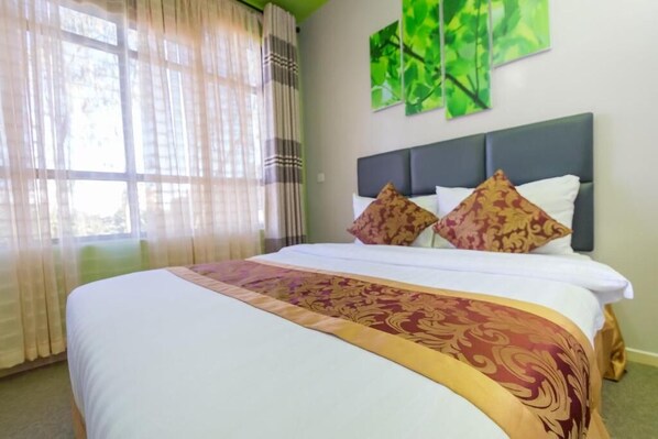 Superior Double Room, Patio, Garden View