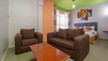 Chambre Deluxe double, patio, vue sur le jardin | Intérieur