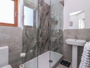 Shower - Star Carr Lakes (Driffield)