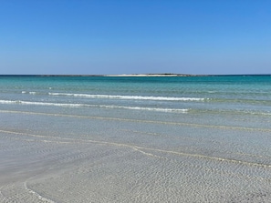 Beach nearby - Quattro Colonne 2 Apartment with Sea View (Santa Maria al Bagno)