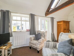 Living area - Mews Cottage 6 (Keswick)