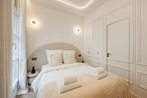 3 bedrooms, iron/ironing board, travel cot, WiFi - 1#New suite 8 personnes- Saint Germain Notre-Dame (Paris)