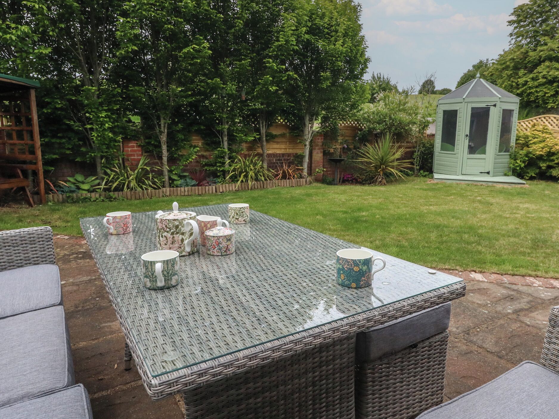 Cottage | Outdoor dining